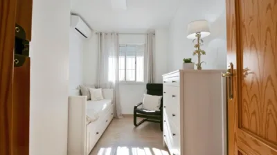 Casa pareada en calle Islas Baleares, 32 photo 11