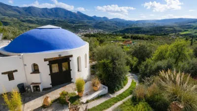 Chalet on Calle Paraje Cerqueria photo 9