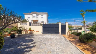 Chalet en calle Alcaudon photo 47
