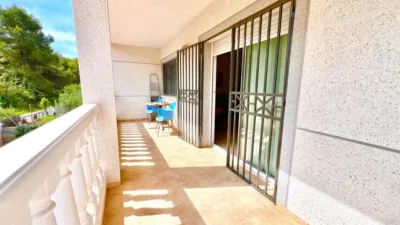 Chalet on Carrer d'Amadeu Vives photo 24