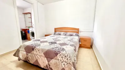 Chalet on Carrer d'Amadeu Vives photo 17