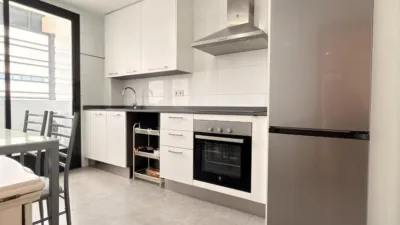 Apartment on Granja de Rocamora Street photo 10