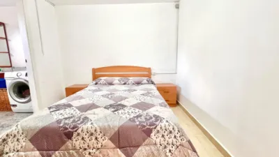 Chalet on Carrer d'Amadeu Vives photo 18