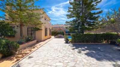 Chalet en calle Alcaudon photo 4