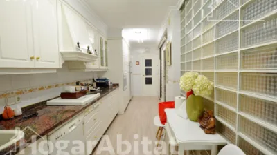 Flat on Jaime Segarra Street photo 8