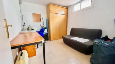 Chalet on Carrer d'Amadeu Vives photo 21