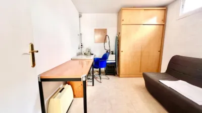 Chalet on Carrer d'Amadeu Vives photo 22