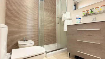 Apartment on Granja de Rocamora Street photo 16