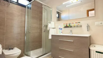 Apartment on Granja de Rocamora Street photo 17