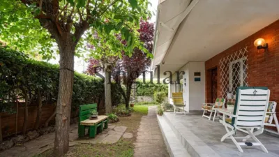 Chalet in Les Lluminetes photo 10