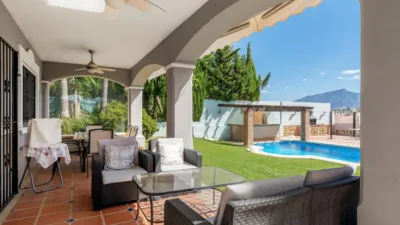 Chalet on Pico del Naranco Street photo 14