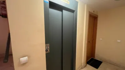 Flat on Carrer de la Mare de Déu del Remei photo 52