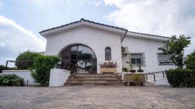 Chalet in Las Lagunas - Campano photo 36