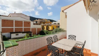 House on Carrer de Figueres photo 11