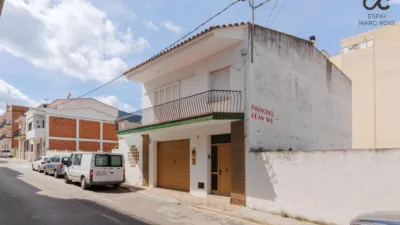 House on Carrer de Figueres photo 30