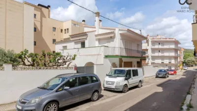House on Carrer de Figueres photo 31
