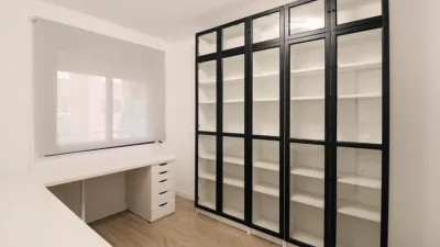 Apartment on Carrer de Calvo Acacio photo 4