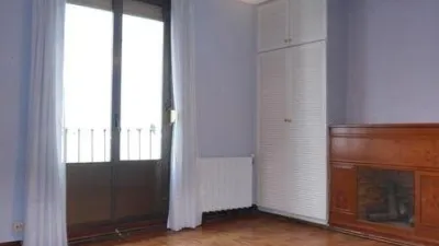Apartment in Ensanche photo 5