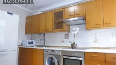 Apartment in Ensanche photo 3