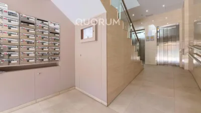 Apartment in Ayuntamiento photo 31