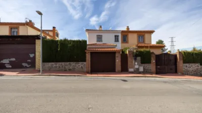 Casa pareada en calle de las Mimbres photo 3
