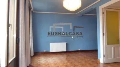 Apartment in Ensanche photo 8