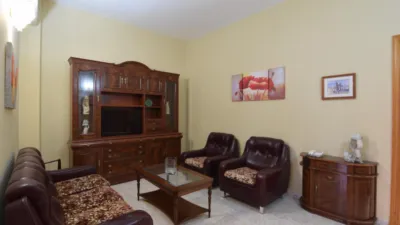Casa en calle Tauro photo 7