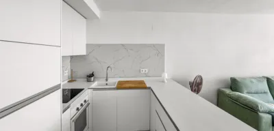 Pis – Torrevieja, Urbanización Rocío del Mar, Urbanización Punta Prima - Més