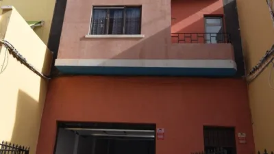 Casa en calle Tauro photo 2