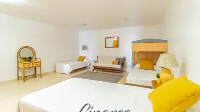Duplex for sale at Edificio Monteblanco Uno, No. 1 photo 57