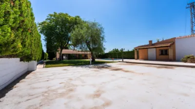 Chalet on Calle de los Tulipanes photo 34