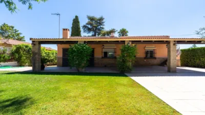 Chalet on Calle de los Tulipanes photo 29