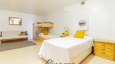 Duplex for sale at Edificio Monteblanco Uno, No. 1 photo 52
