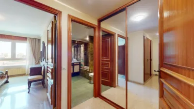Apartment on Carrer de Miquel Sants Oliver photo 27
