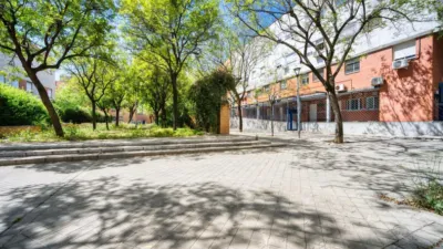 Duplex on Parque de Despeñaperros Street photo 5
