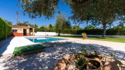 Chalet on Calle de los Tulipanes photo 30