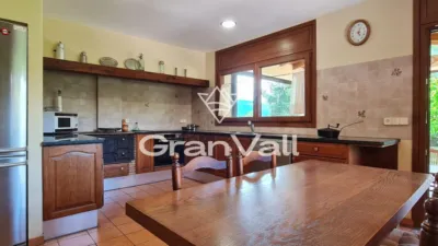 Chalet in Deulofeu photo 13