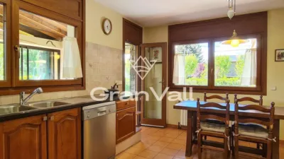 Chalet in Deulofeu photo 15