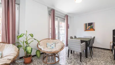 Apartment in Plaça dels Pontos photo 8