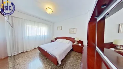 Flat on Carrer de la Isla Cabrera photo 3