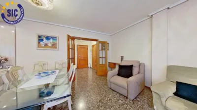 Flat on Carrer de la Isla Cabrera photo 9