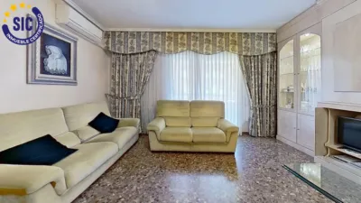 Flat on Carrer de la Isla Cabrera photo 7