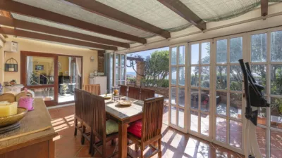 Chalet on Calle Cl El Burgo del Faro photo 19