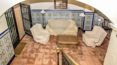 Chalet on Carrer de Santa Bàrbara photo 3