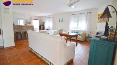 House on the First Line of Playa El Palmar photo 9