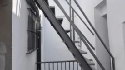 Piso en venta en La Caleta - La Viña, La Caleta-La Viña (Cádiz Capital) de 140.000 €