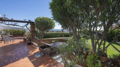 Chalet on Calle Cl El Burgo del Faro photo 38
