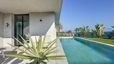 Chalet on Avenida de Palomares photo 11