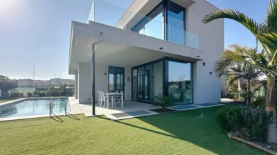 Chalet on Avenida de Palomares photo 25