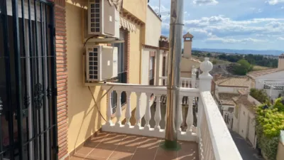 Terraced house on Calle de López de Mezquita photo 4